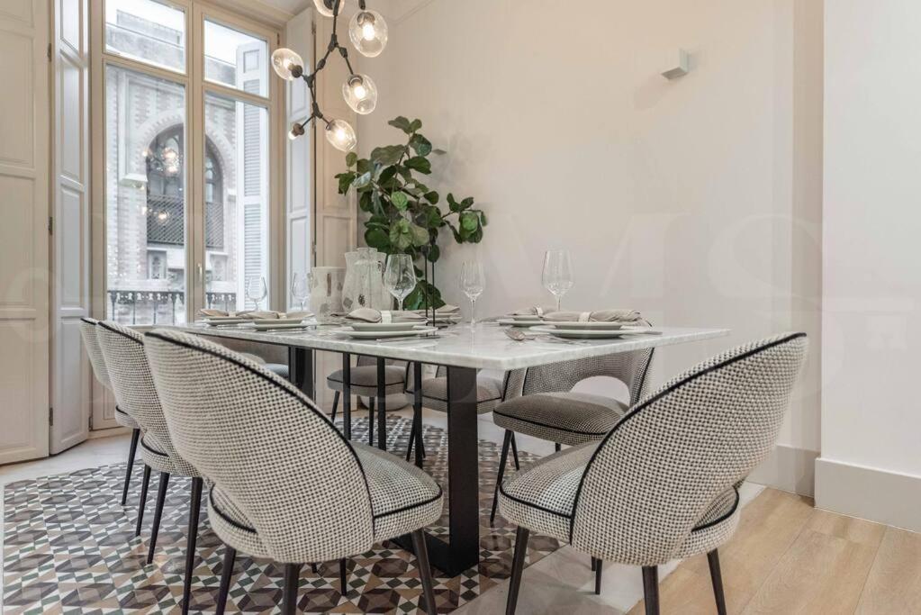 Contemporary Loft In The Historic City Center By Rems Μάλαγα Εξωτερικό φωτογραφία