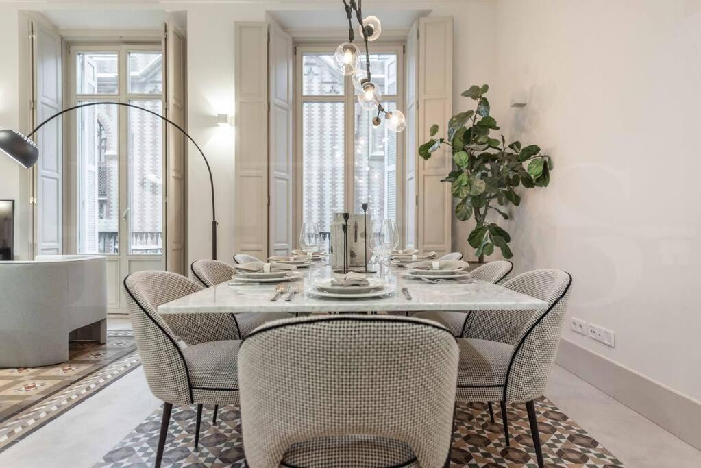 Contemporary Loft In The Historic City Center By Rems Μάλαγα Εξωτερικό φωτογραφία