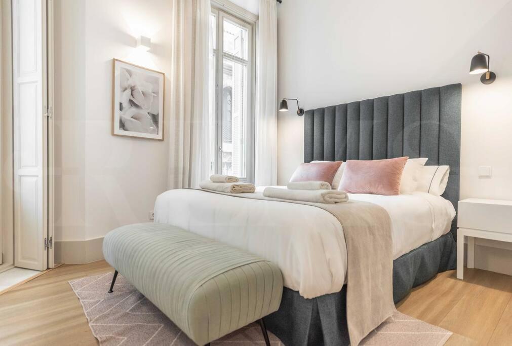 Contemporary Loft In The Historic City Center By Rems Μάλαγα Εξωτερικό φωτογραφία